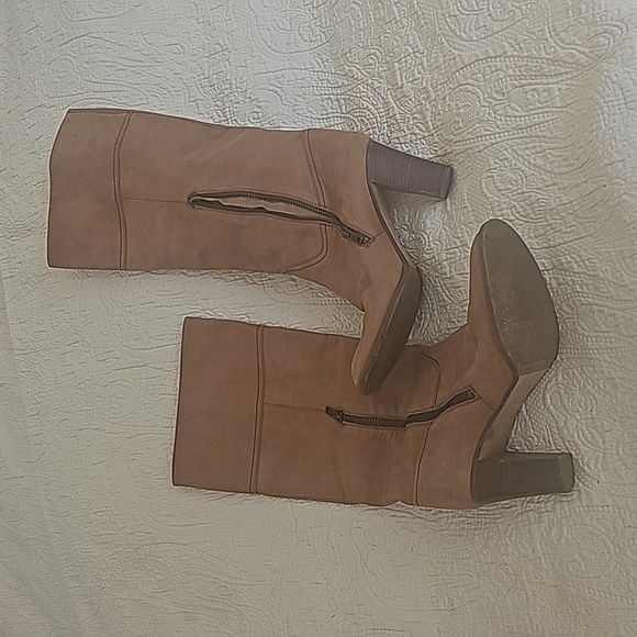 J Crew  tall high  heel boots - Picture 9 of 9